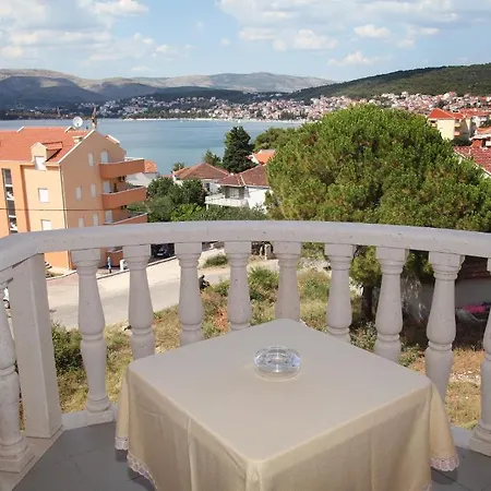 Adriatic Апартаменты Трогир